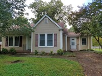 Building Photo - Great older home in Gastonia near Westfiel...