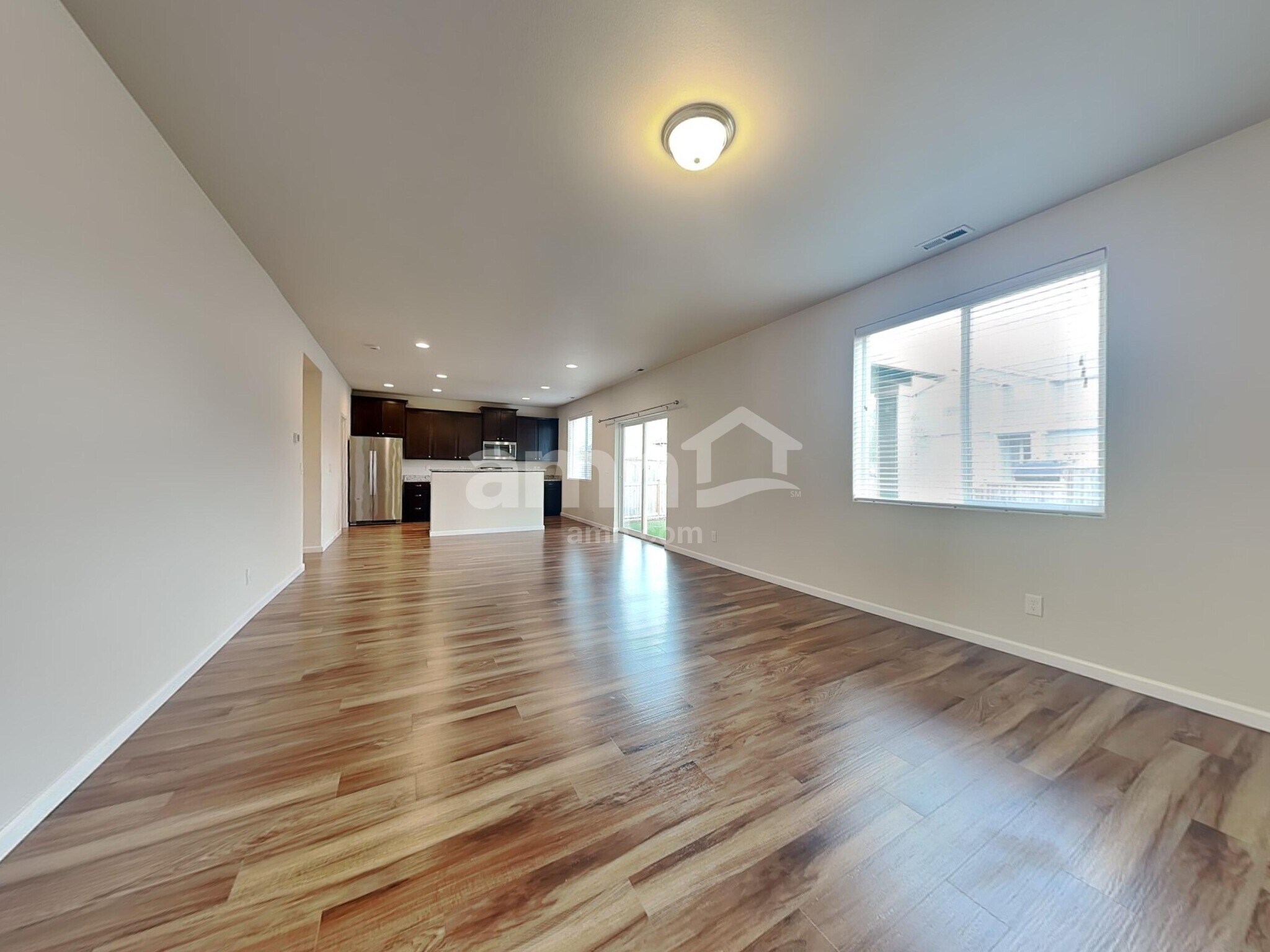 Building Photo - 2741 Link Ave