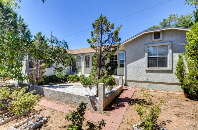 Building Photo - Nice 3-bedroom home in Prescott home for rent!