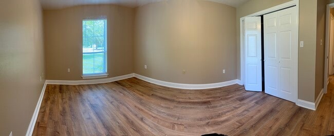 Building Photo - 41396 Jodie Ln