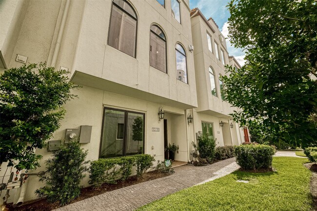 Building Photo - 5213 Feagan St