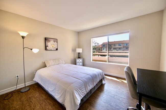 Building Photo - 15283 Maturin Dr
