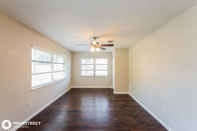 Building Photo - 4506 9TH ST W, BRADENTON, FL 34207