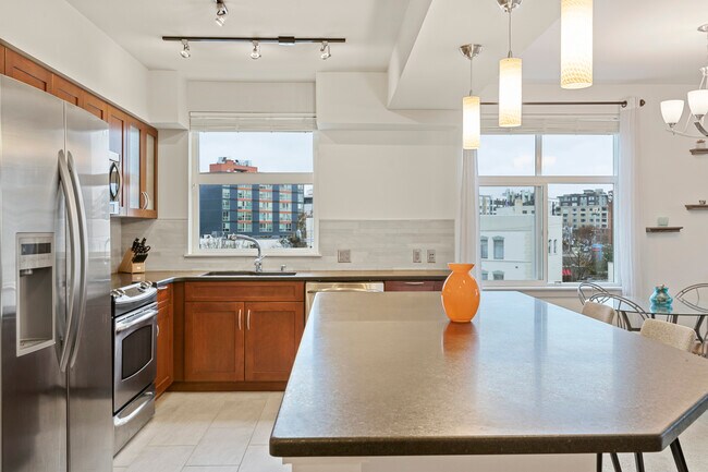 Kitchen - 5450 Leary Ave NW