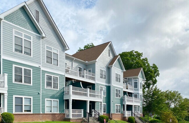 Building Photo - Welcome home to LAUREL STATION for Fall 2026! 3bed/2bath for $3300 includes two parking spaces!