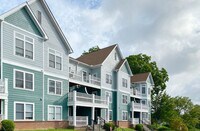 Building Photo - Welcome home to LAUREL STATION for Fall 2026! 3bed/2bath for $3300 includes two parking spaces!