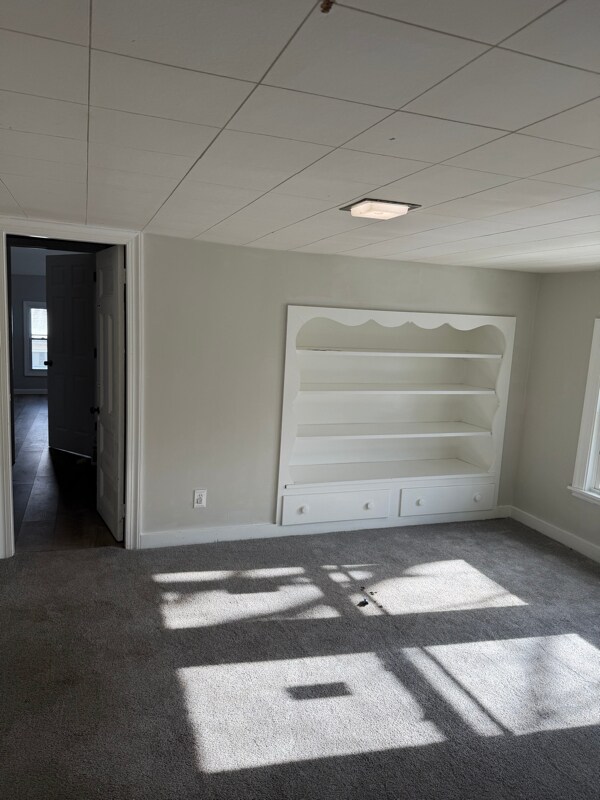 Building Photo - 61 Woodlawn St