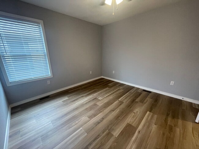 Building Photo - Summer Lease Up Specials - Call for Details -New 2 Bed, 2 Bath with Garage, walk in