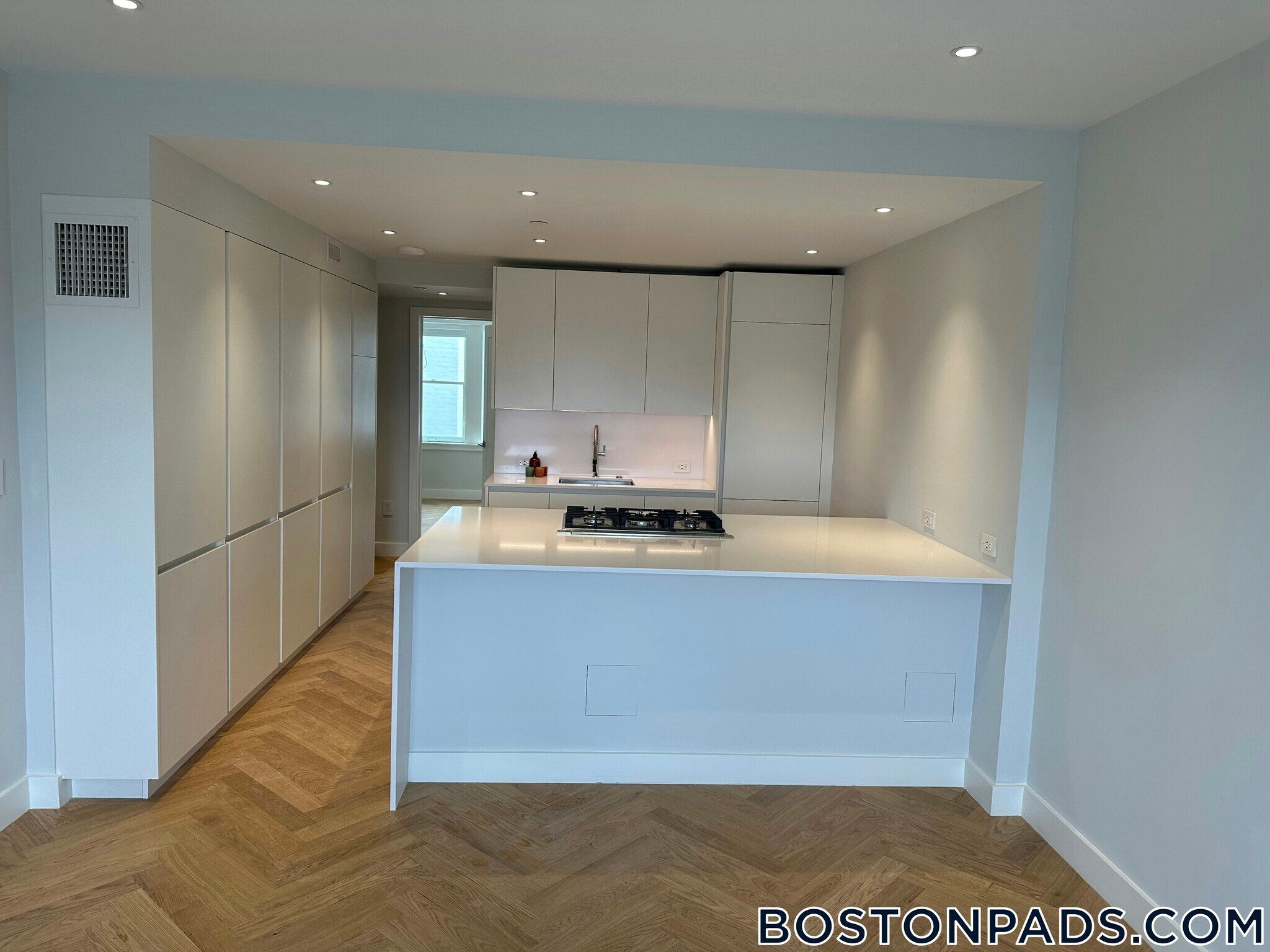 Building Photo - 12 Commonwealth Ave