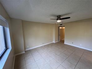 Building Photo - 8040 Hampton Blvd