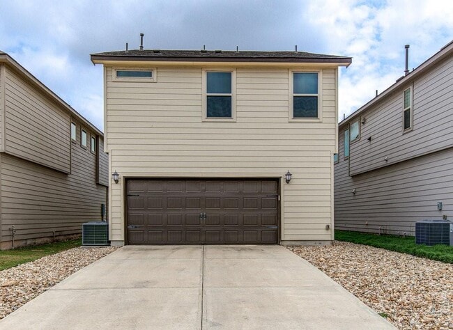 Building Photo - 159 Buckthorn Dr