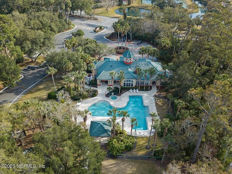 Grand Cay Condo gated entrance - 140 Veracruz Dr