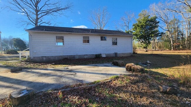 Building Photo - King William Rural Home for Rent