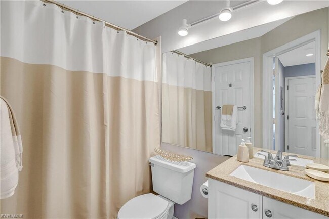 Building Photo - 1175 Mainsail Dr