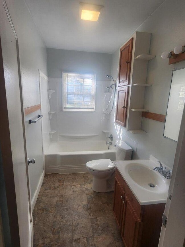 Building Photo - 2 bedroom in Laurel MT 59044