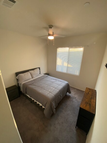 Building Photo - 3125 Via Bella Rosa Ave