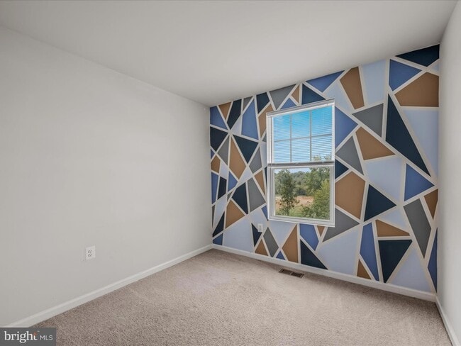 Building Photo - 179 Presidents Pointe Ave