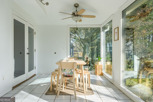 Building Photo - 1223 Settlebench Ln