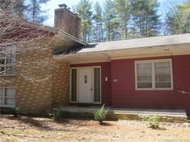 Building Photo - 68 Cisar Rd
