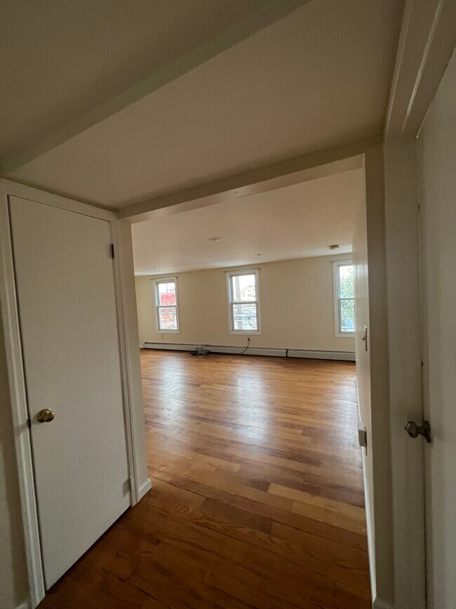 Living Room - 134 S Broadway
