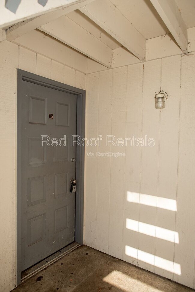 Building Photo - 3411 92nd St S