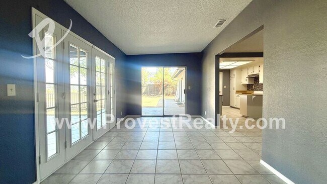Building Photo - 10544 3rd Ave