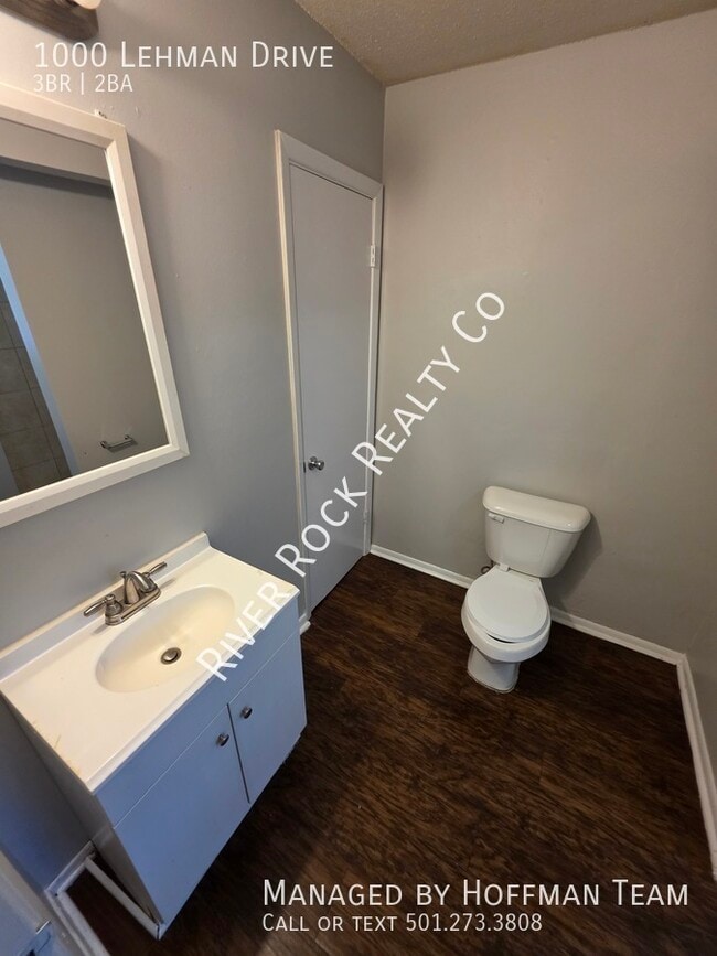 Building Photo - 1000 Lehman Dr