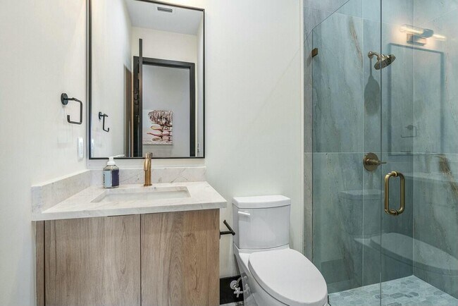 Building Photo - 13480 U.S. Rte 1