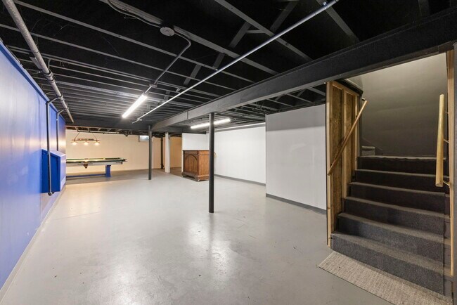 Building Photo - 175 S Harrison Ave