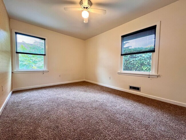 Building Photo - Non-Refundable & Security Deposit Total: $...