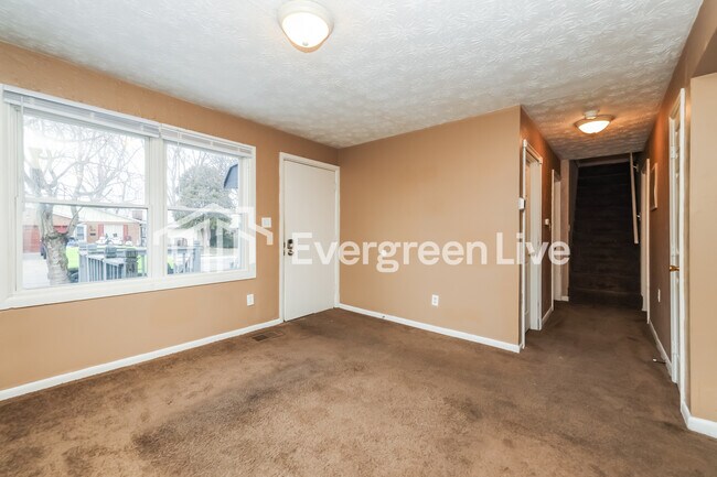 Building Photo - 1040 Harvard Ave