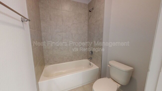 Building Photo - 443 Watervale Dr
