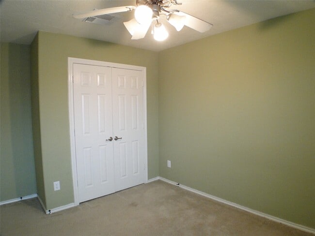 Building Photo - 5414 Trammel Dr