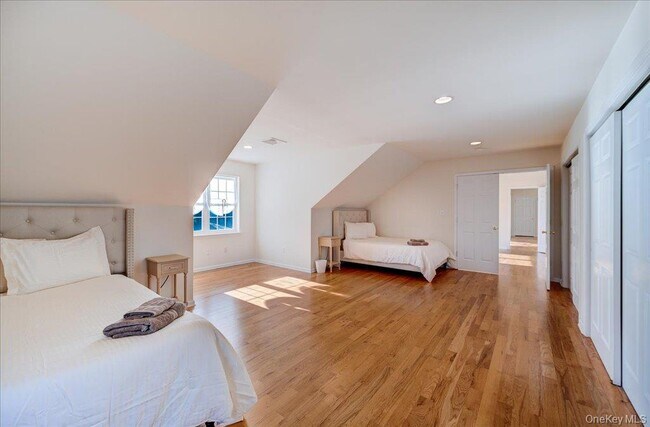Building Photo - 3 Grand View Terrace