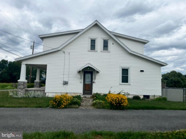 Building Photo - 3870 Coseytown Rd