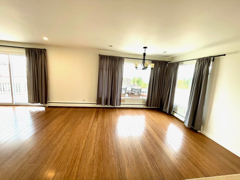 Dining room - 940 Stoney Ct