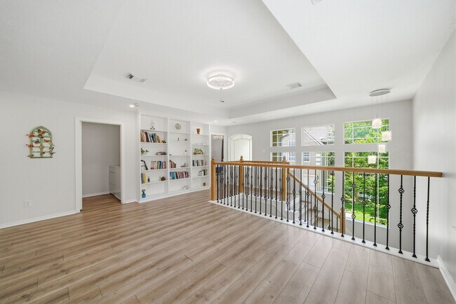 Building Photo - 1413 Whispering Pines Dr