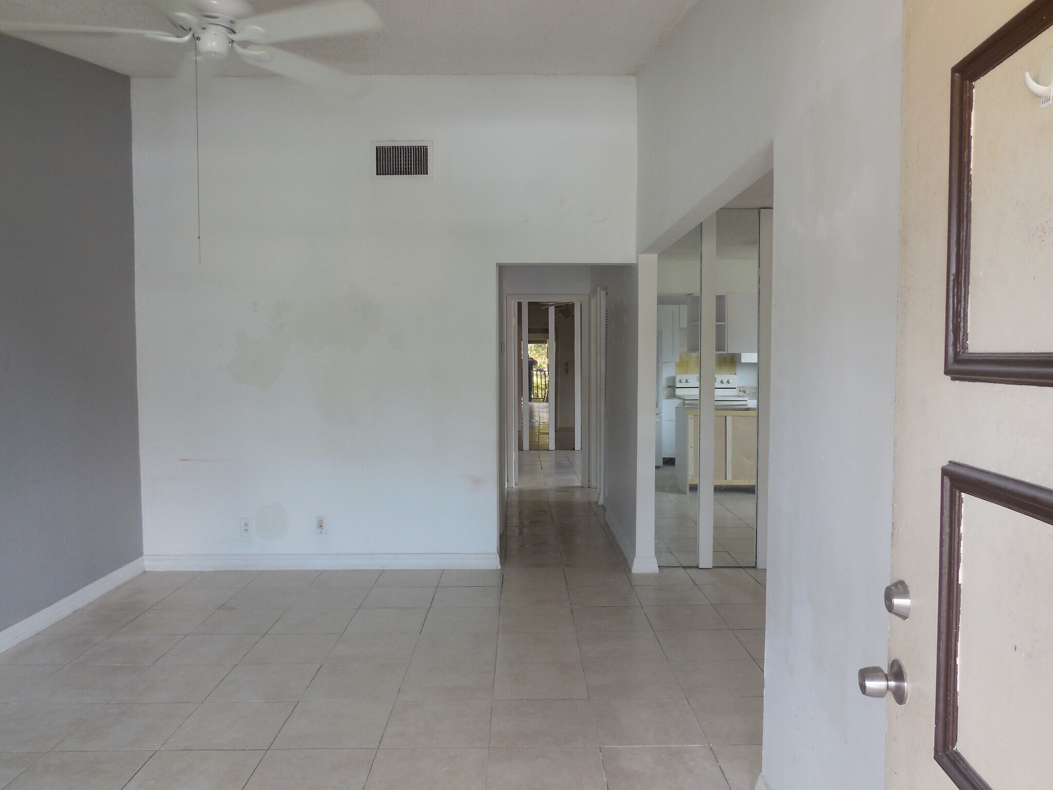 Building Photo - 5252 Bosque Ln