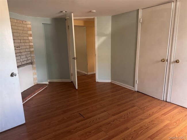 Building Photo - 116 Williams Ave