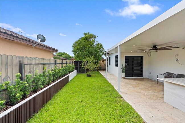 Building Photo - 11730 SW 229th Ln