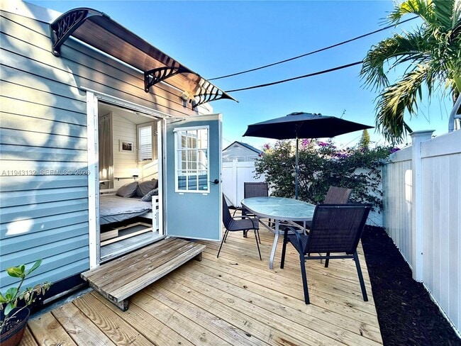 Building Photo - 3601 SW 32nd Blvd