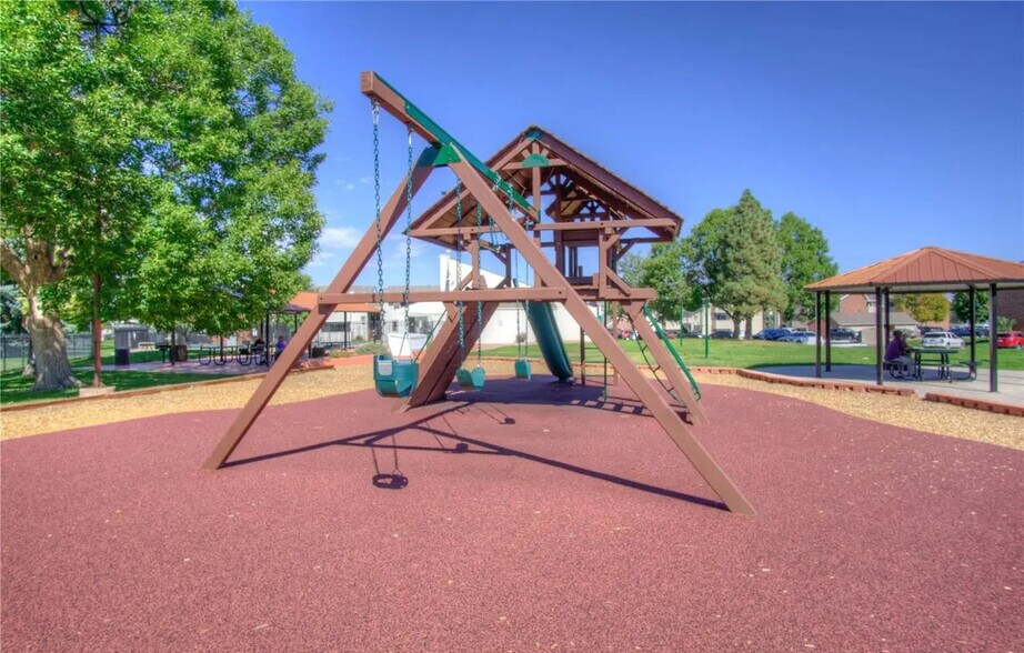 Building Photo - 10150 E Virginia Ave