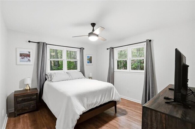 Building Photo - 112 Trout Lily Trail