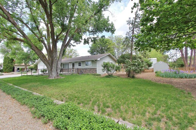 Building Photo - 12603 W Castlewood Dr