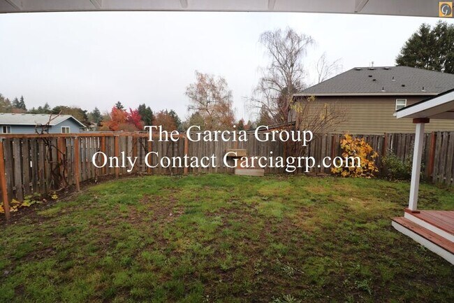 Building Photo - 1129 Lilac St