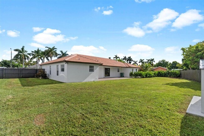 Building Photo - 15862 SW 286th St