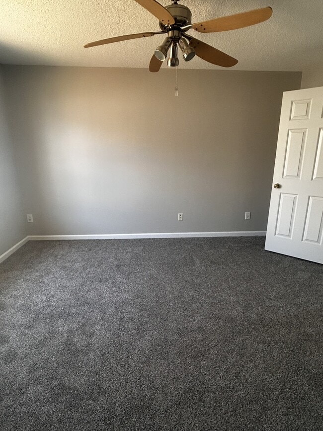 Building Photo - 2235 Turtle Point Dr