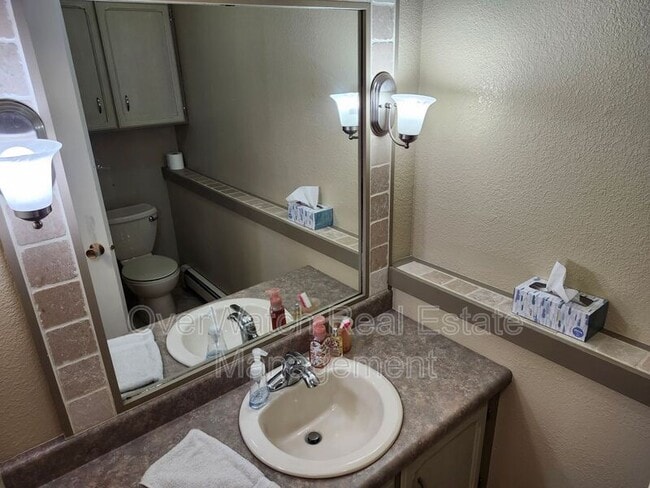 Building Photo - 3890 Caravelle Dr