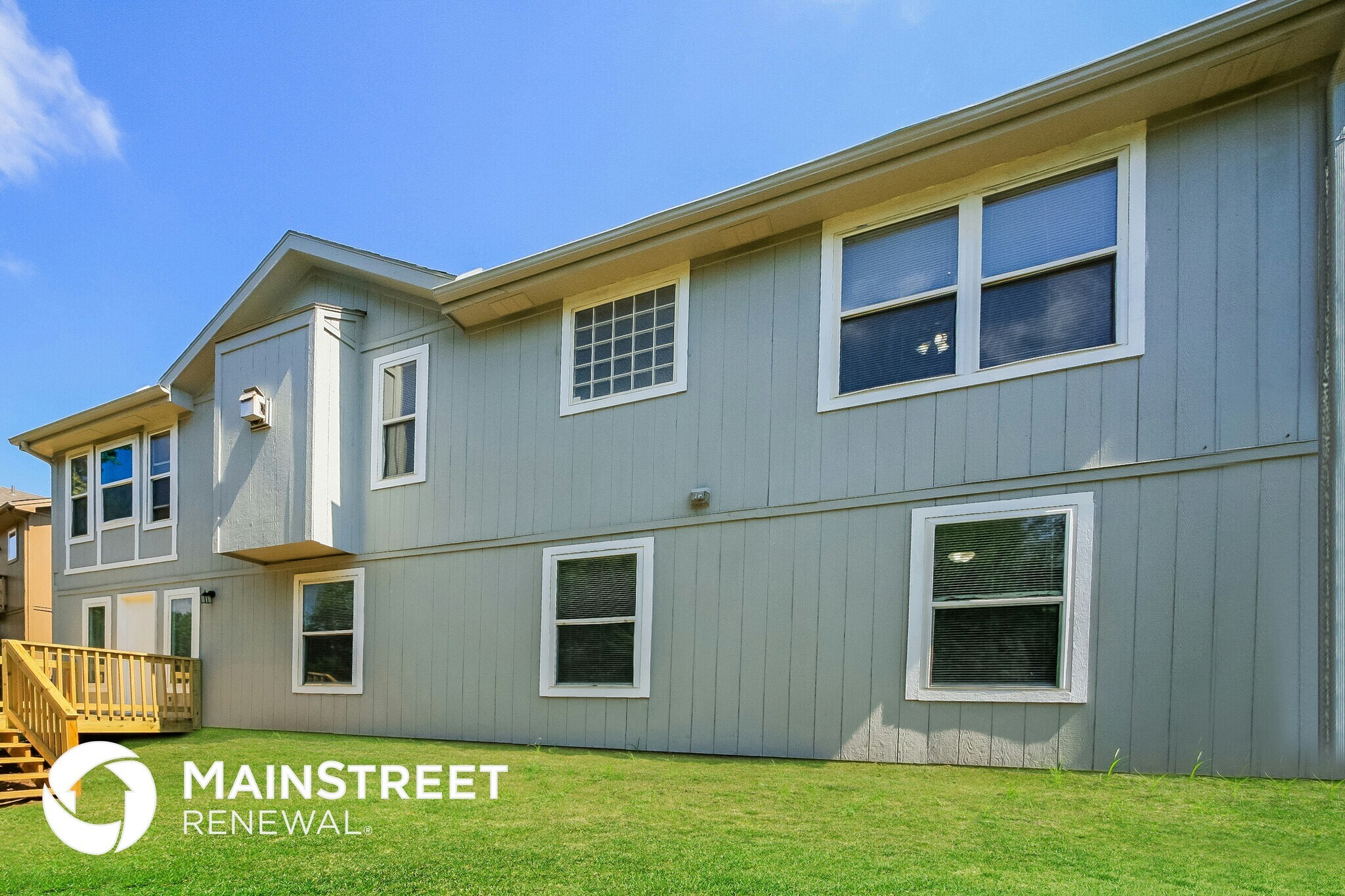 Building Photo - 11210 N Ditman Ave