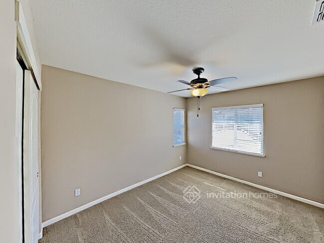 Building Photo - 1234 Landmark Cir